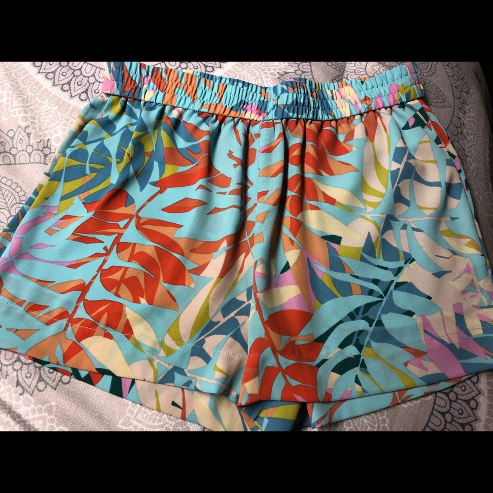 BCBG shorts